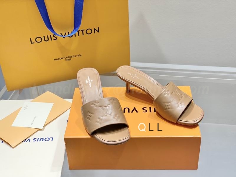 Louis Vuitton Women's Slippers 109